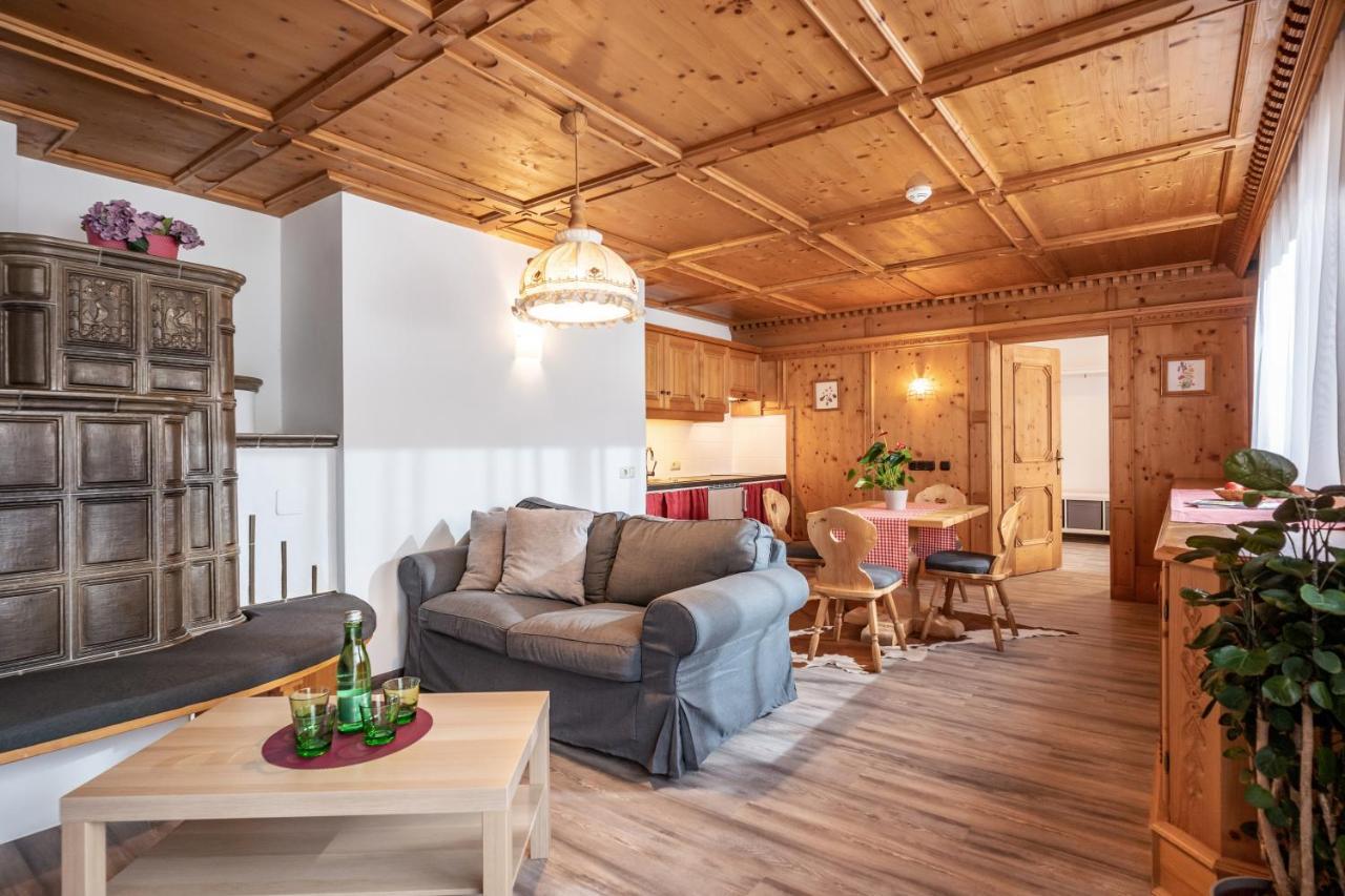 Hotel Schmiedboden Oberndorf in Tirol Exteriör bild