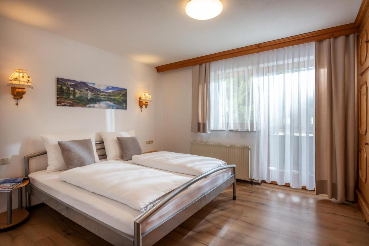 Hotel Schmiedboden Oberndorf in Tirol Exteriör bild