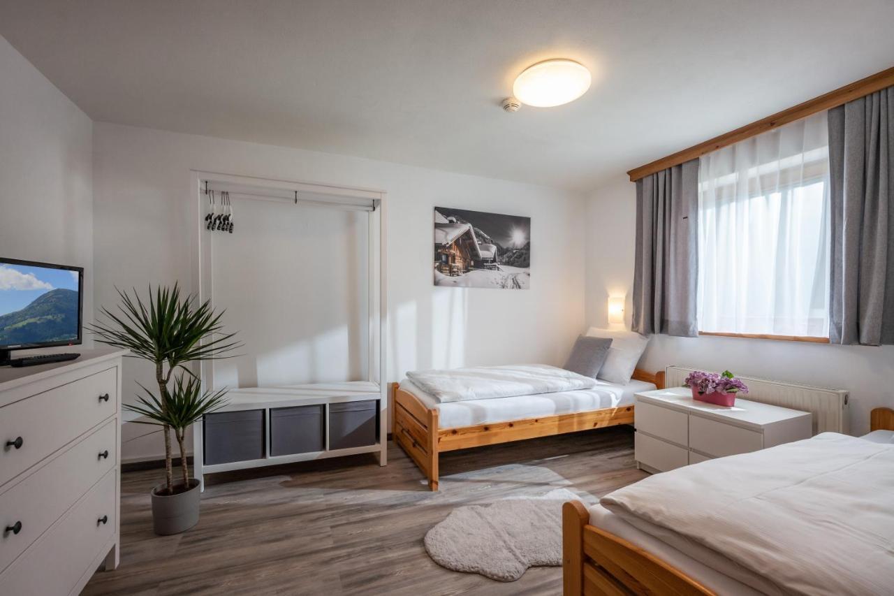 Hotel Schmiedboden Oberndorf in Tirol Exteriör bild