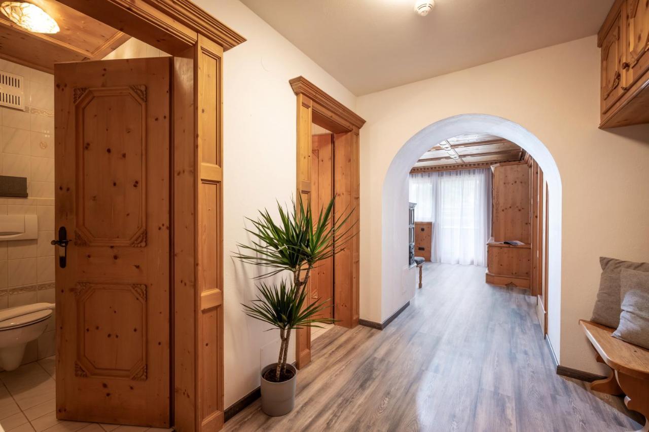 Hotel Schmiedboden Oberndorf in Tirol Exteriör bild